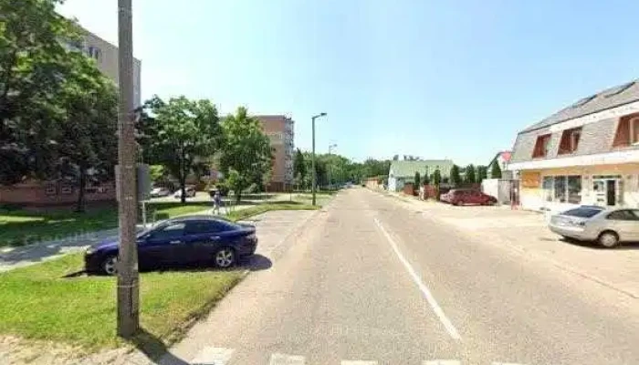 Rinza Autosbolt Es Gyorsszerviz Osszes - Tiszaújváros