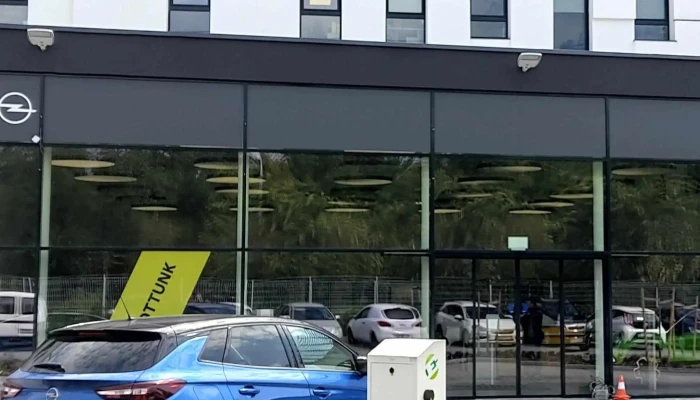 Schiller Opel Markaszerviz Autoszerelő - Budapest