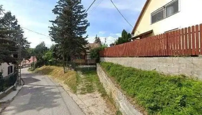 Schindler Zsolt Karosszerialakatos Utcakep Es 360deg - Szentendre