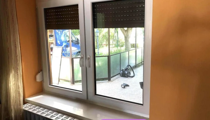 Smartablak Kft   Ajto Es Ablak Redony Szunyoghalo Tetoteri Ablak Belul - Dorog