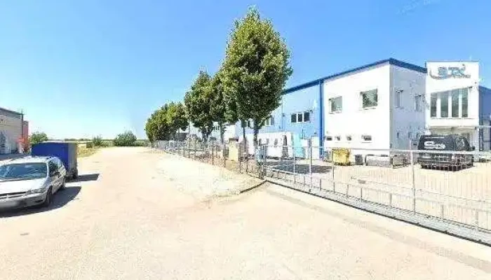 Stx Horseboxes Kft -  Utcakep Es 360deg - Székesfehérvár