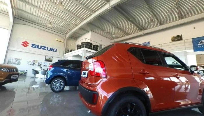 Suzuki Molnar Autohaz Utcakep Es 360deg - Győr