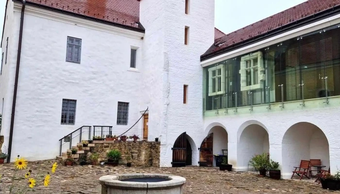 Szaszvari Varkastely Muzeum - Szászvár