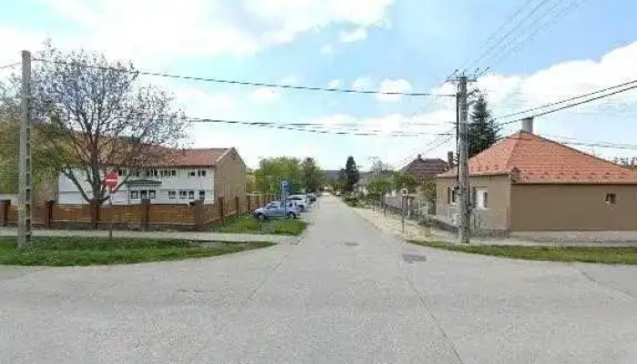 Szent Marton Jarobeteg Kozpont Utcakep Es 360deg - Pannonhalma