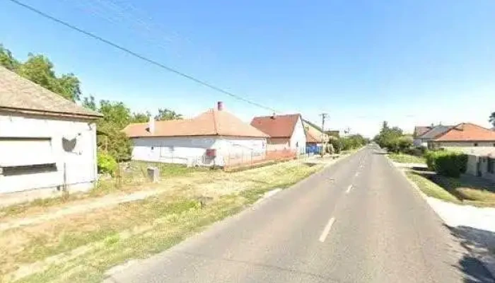 Szerkezetlakatos -  Hegeszto Munkak Utcakep Es 360deg - Pusztaszabolcs