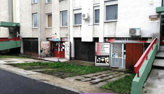 Szivarvany Kulcsmasolas Orajavitas Keselezes A Tulajdonostol - Püspökladány