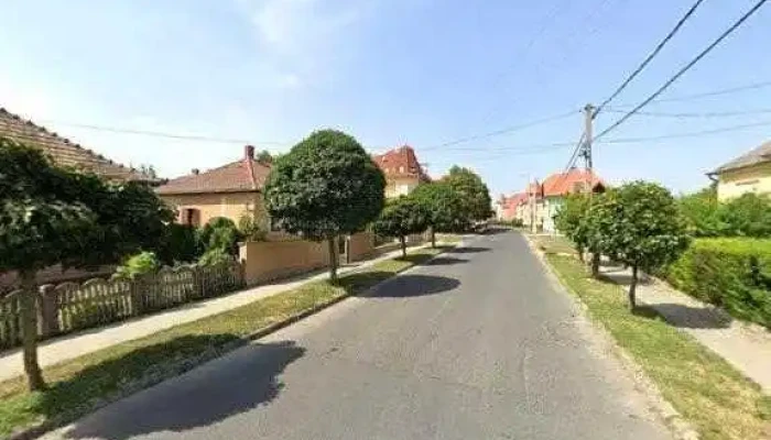 Talosi Gumiszerviz Zalaszentgrot Utcakep Es 360deg - Zalaszentgrót