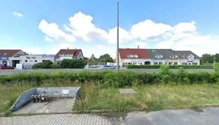 Tarnoczi Es Tarsai Kft Osszes - Pápa