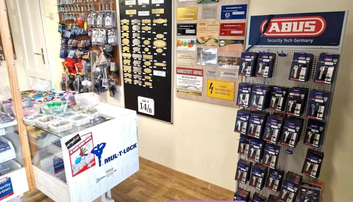Torok Kulcsszerviz Belul - Szeged