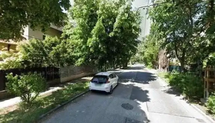 Uj Szerkezetepito Kft Osszes - Budapest