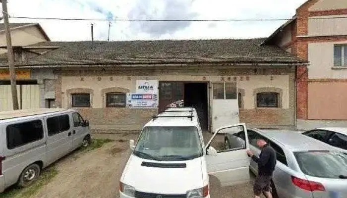 Ujvarosi Futomu  Es Gumiszerviz Utcakep Es 360deg - Hódmezővásárhely