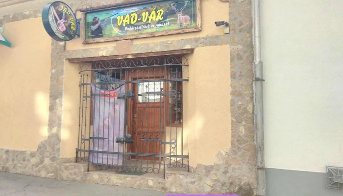 Vad-Vár vadászbolt - Honvéd U. 3 Sz