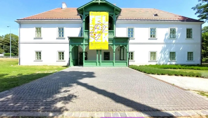 Varkapitanyi Lak Osszes - Gödöllő