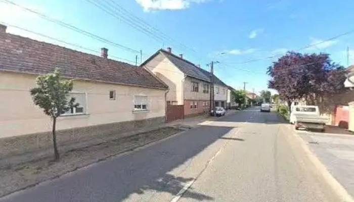 Vass Ablak -  Ajto Utcakep Es 360deg - Soltvadkert