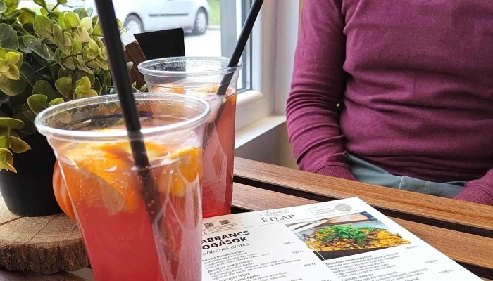 Zabbancs Kavezo Reggelizo Nyitva Most - Hosszúpályi