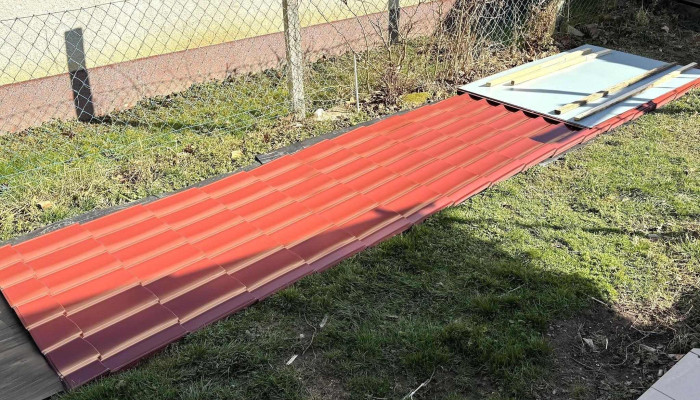 Zensteelr   A Hazai Teto Kerites Es Homlokzatgyarto Tetőfedesi Kellekek Boltja - Gyermely